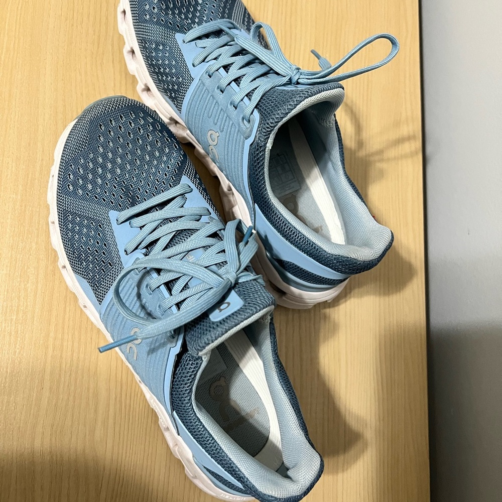 On Cloud Slate Blue Sneakers Women 7.5 Cloudswift 4 - Picture 14 of 15